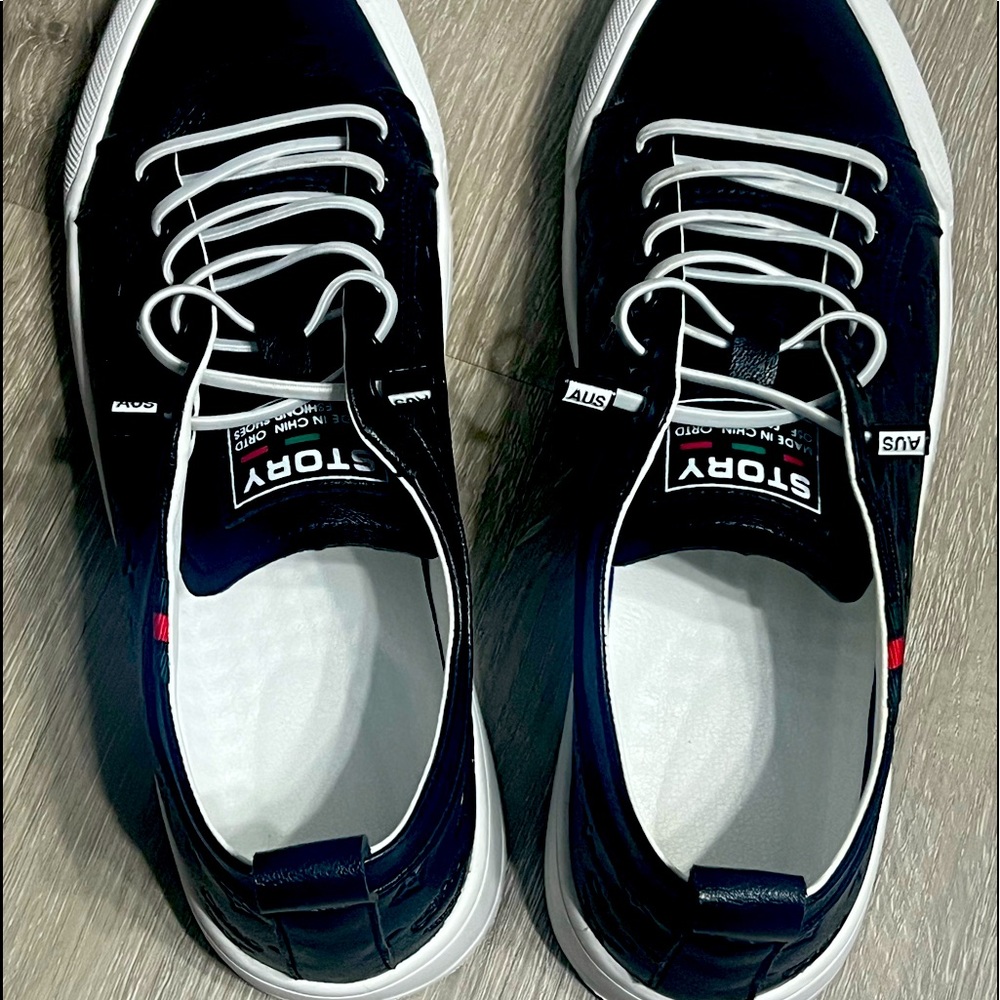 Black shoes great condition!!